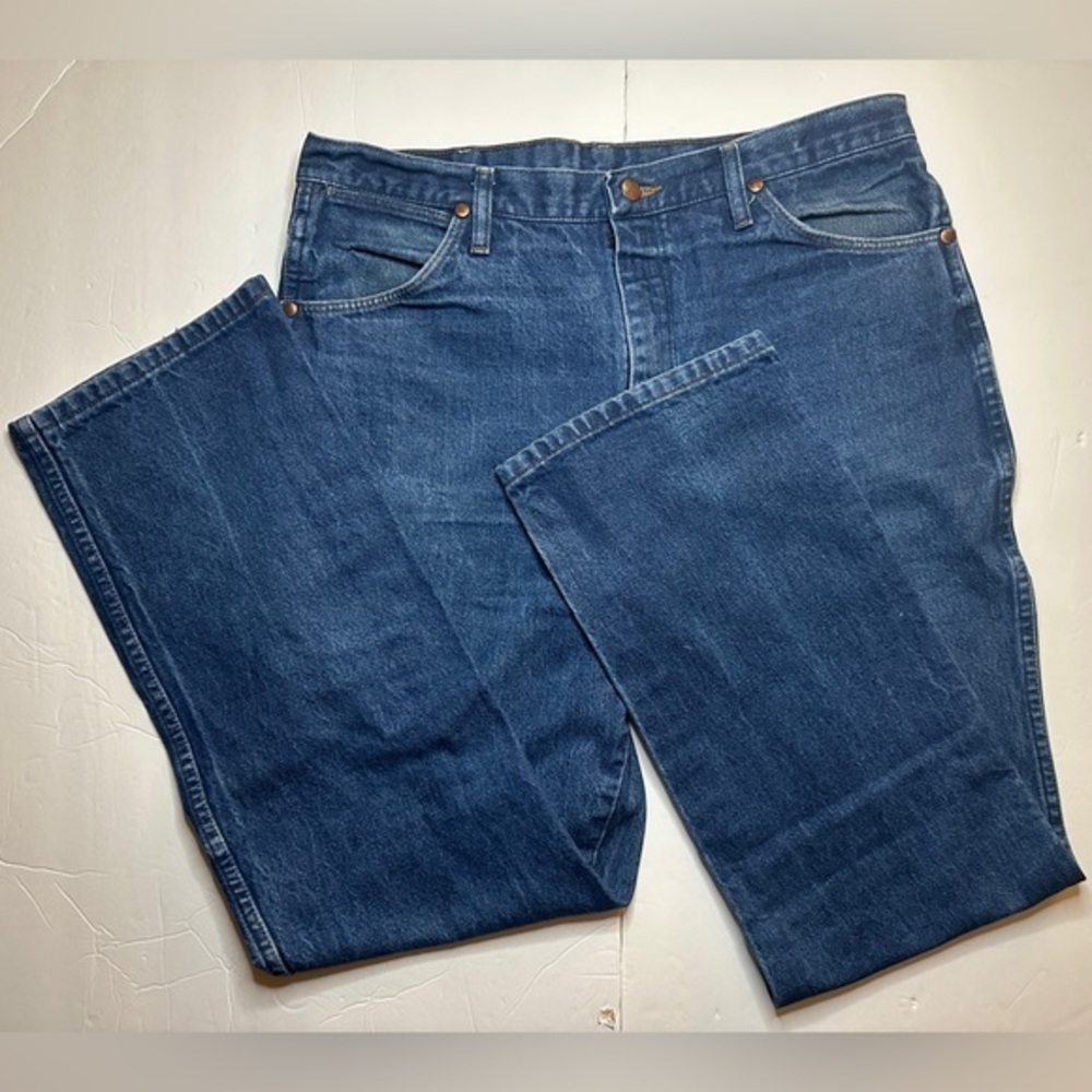 NWOT Wranglers Straight Leg Jeans 38x31